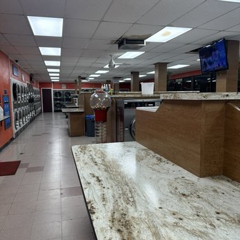 Interior 6